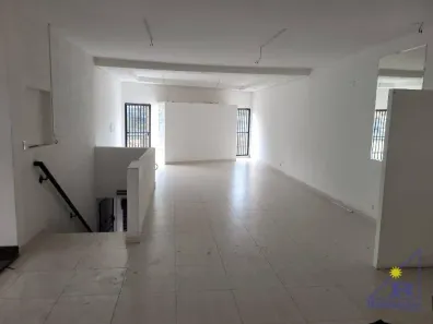 Sala Comercial para alugar, 239m² no Jardim Adutora, São Paulo