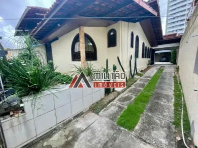 Casa com 7 Quartos à venda, 405m² no José Bonifácio, Fortaleza