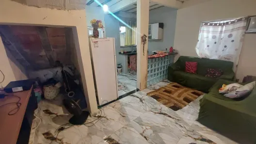 Casa com 2 Quartos à venda, 130m² no Brás de Pina, Rio de Janeiro