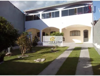 Sobrado com 3 Quartos à venda, 198m² no Jardim Sandra Maria, Taubaté
