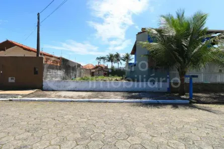 Lote/Terreno à venda, 240m² no Jardim Tres Marias, Peruíbe