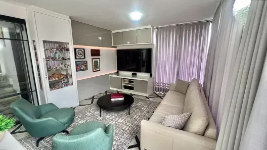 Casa com 4 Quartos à venda, 184m² no Agronômica, Florianópolis