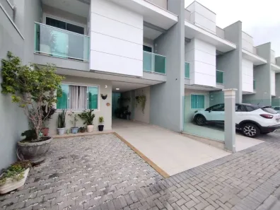 Sobrado com 3 Quartos à venda, 140m² no Pedro Moro, São José dos Pinhais