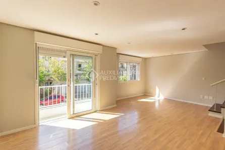 Sobrado com 4 Quartos à venda, 192m² no Moinhos de Vento, Porto Alegre