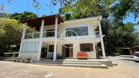 Casa com 6 Quartos à venda, 300m² no Itaipava, Petrópolis