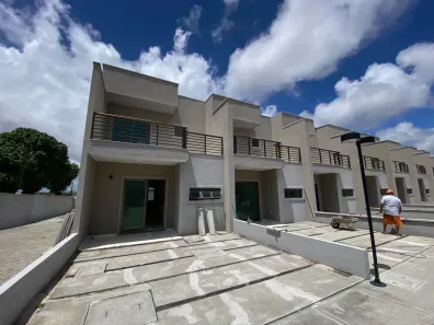 Casa com 3 Quartos à venda, 79m² no Centro, Aquiraz