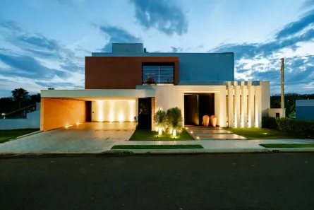 Casa de Condomínio com 3 Quartos à venda, 318m² no Jardim Alvorada, Maringá