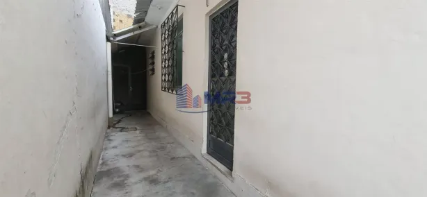 Casa com 1 Quarto para alugar, 40m² no Rocha Miranda, Rio de Janeiro