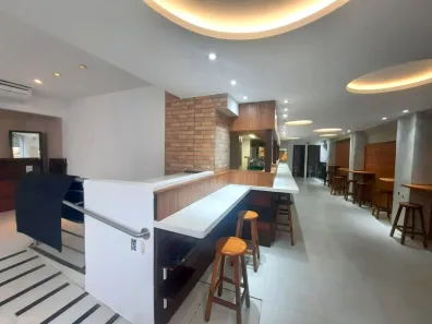 Ponto Comercial para alugar, 122m² no Centro, Florianópolis