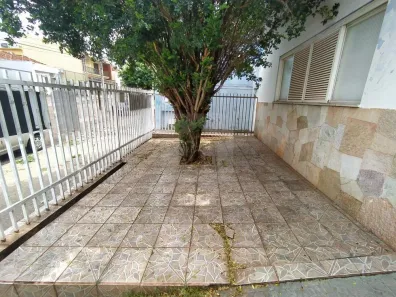 Casa com 4 Quartos à venda, 120m² no Martins, Uberlândia