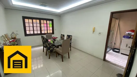 Sobrado com 4 Quartos para alugar, 329m² no Vila Dirce, Mauá