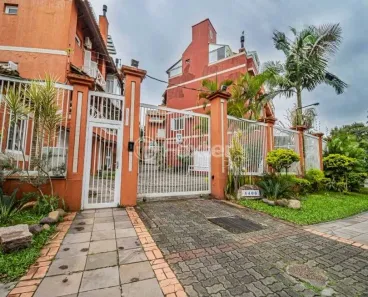 Casa de Condomínio com 4 Quartos à venda, 252m² no Vila Assunção, Porto Alegre