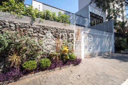Casa com 5 Quartos para alugar, 240m² no Vila Mariana, São Paulo