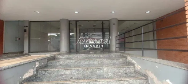Sala Comercial para alugar, 491m² no Vila Rezende, Piracicaba