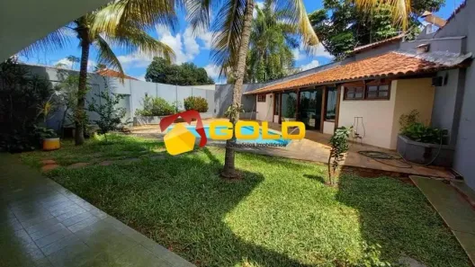 Casa com 4 Quartos para alugar, 300m² no Tabajaras, Uberlândia