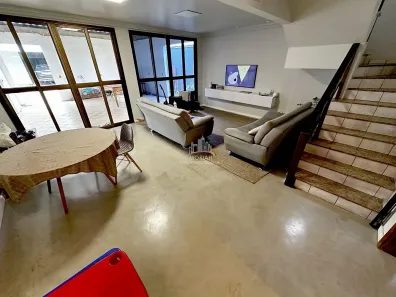 Casa com 4 Quartos à venda, 300m² no Tubalina, Uberlândia