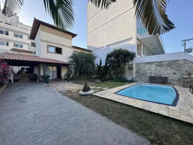 Casa com 4 Quartos à venda, 226m² no Piratininga, Niterói