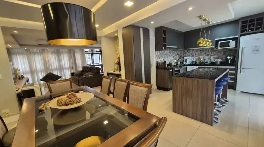 Casa com 3 Quartos à venda, 300m² no Jardim Botânico, Curitiba