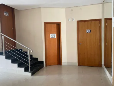 Sala Comercial com 2 Quartos para alugar, 89m² no Dom Aquino, Cuiabá