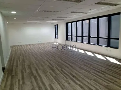 Sala Comercial para alugar, 88m² no Vila Olímpia, São Paulo