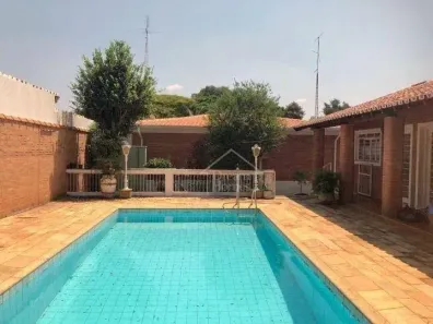 Casa com 5 Quartos à venda, 412m² no Centro, Vinhedo