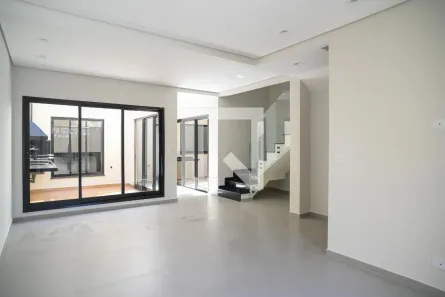 Casa com 3 Quartos à venda, 138m² no Vila Gumercindo, São Paulo