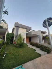 Casa de Condomínio com 3 Quartos à venda, 176m² no Condomínio Belvedere II, Cuiabá