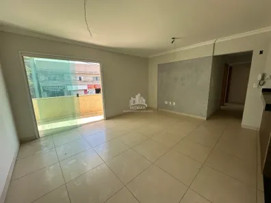 Apartamento com 3 Quartos à venda, 100m² no Santa Mônica, Uberlândia