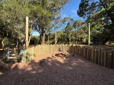Fazenda/Sítio com 4 Quartos à venda, 200m² no Ipiranga (Águas Claras), Viamão