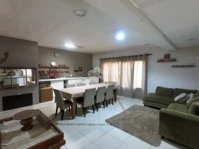 Casa com 4 Quartos à venda, 200m² no Passo da Areia, Porto Alegre