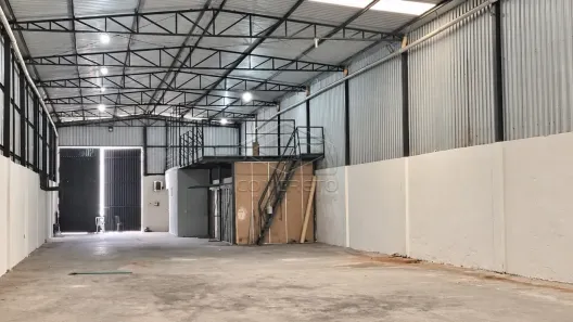 Galpão/Depósito/Armazém para alugar, 490m² no Residencial Plaza Martin, Botucatu