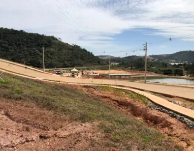 Lote/Terreno à venda, 622m² no Vina Del Mar, Juiz de Fora