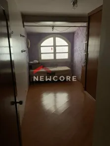 Sobrado com 5 Quartos à venda, 397m² no Jardim Shangri-la A, Londrina