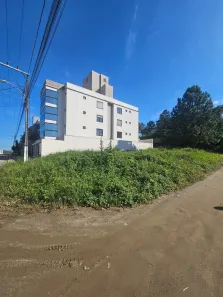 Lote/Terreno à venda, 351m² no Itacolomi, Balneário Piçarras