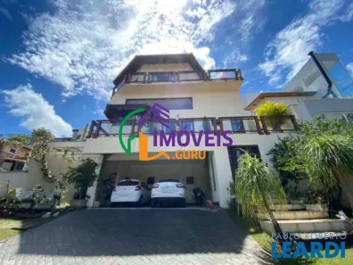 Casa de Condomínio com 4 Quartos à venda, 420m² no Jardim Imperial, Arujá