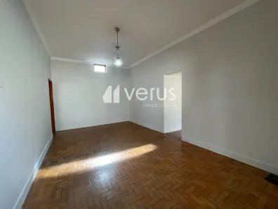 Casa com 3 Quartos para alugar, 84m² no Centro, Uberlândia