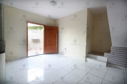 Sobrado com 2 Quartos à venda, 120m² no Jardim Miranda D'Aviz, Mauá