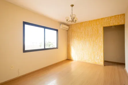 Apartamento com 3 Quartos para alugar, 74m² no Centro, Pelotas