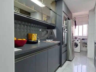 Apartamento com 3 Quartos à venda, 95m² no Jardim Arpoador, São Paulo