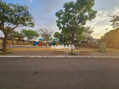 Lote/Terreno à venda, 371m² no Samambaia Parque Residencial, Bauru