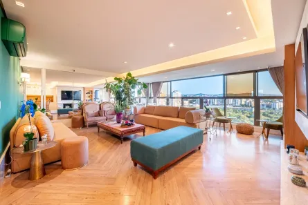 Apartamento com 3 Quartos à venda, 223m² no Jardim Europa, Porto Alegre