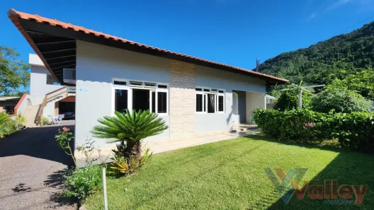 Casa com 8 Quartos à venda, 397m² no Estados, Timbó