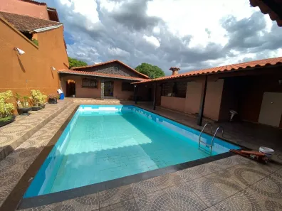 Casa com 5 Quartos à venda, 331m² no São João Batista (Venda Nova), Belo Horizonte