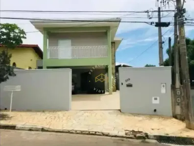 Casa com 3 Quartos à venda, 211m² no Jardim Pinheiros, Valinhos