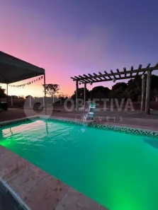Fazenda/Sítio com 4 Quartos à venda, 221m² no Chácaras Rancho Alegre, Uberlândia