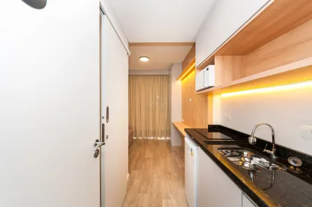 Apartamento com 1 Quarto para alugar, 19m² no Centro, Curitiba