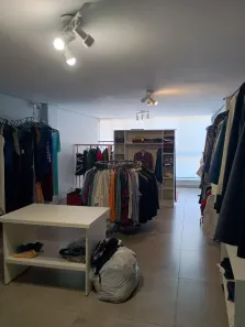 Ponto Comercial para alugar, 100m² no Menino Deus, Porto Alegre