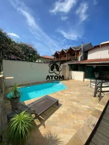 Casa com 3 Quartos à venda, 245m² no Campos Elíseos, Taubaté