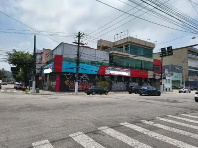 Ponto Comercial à venda, 800m² no Vila Mathias, Santos