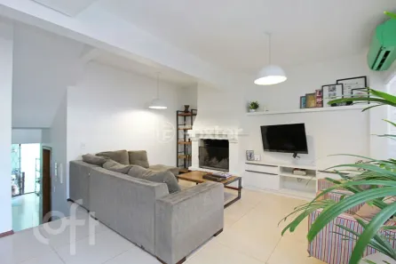 Casa com 3 Quartos à venda, 209m² no Tristeza, Porto Alegre